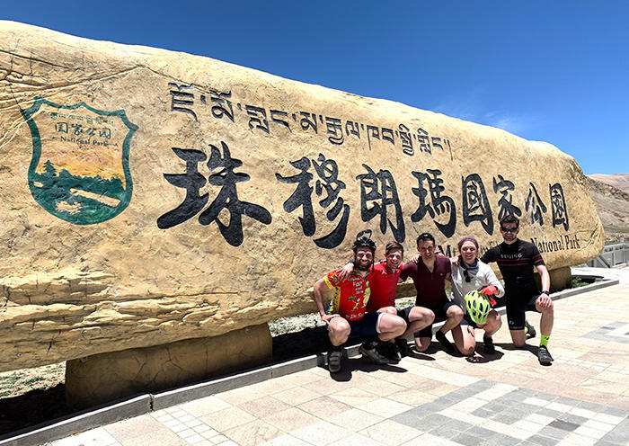 珠峰游客照